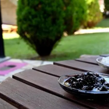 شقة فندقية Santa Emelia 4*