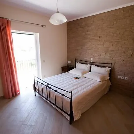 Апартхотел Santa Emelia 4*