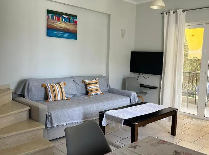 Aparthotel Santa Emelia 4*